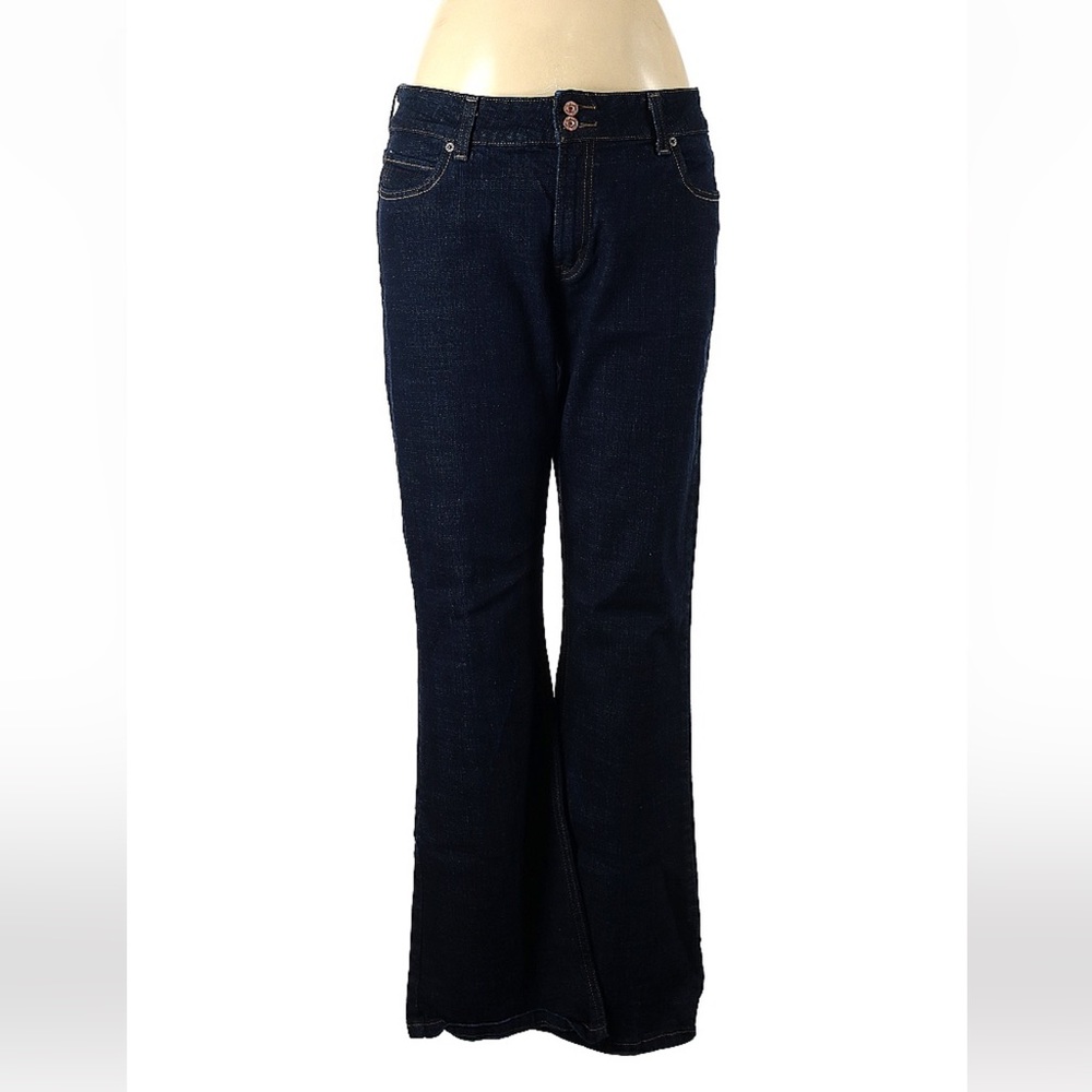 Classic Levi’s Flare leg Jean